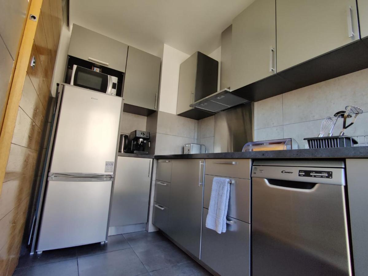 Legion Suite - Your Perfect Vacation ! Nisa Exterior foto
